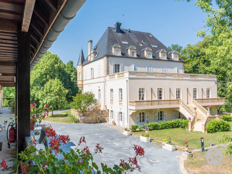  Château à vendre Dordogne - France