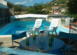 Foto 7 di 14: SANREMO - VENDESI VILLA CON PISCINA