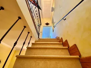 Foto 11 di 29: VENDESI VILLA CON PISCINA A CHIAVARI