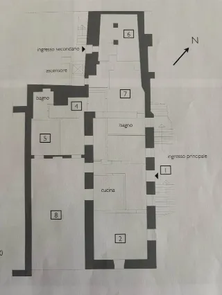 Foto 13 di 15: VENDESI RAFFINATA PROPRIETA' CON TERRAZZO E VISTA MOZZAFIATO IN CITTA' ALTA