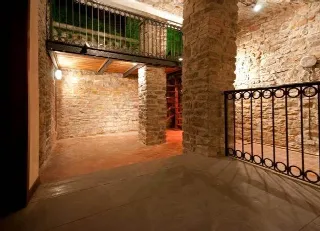 Foto 4 di 15: VENDESI RAFFINATA PROPRIETA' CON TERRAZZO E VISTA MOZZAFIATO IN CITTA' ALTA