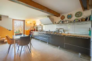 Foto 2 di 26: Casa singola in vendita a Bergamo San Vigilio