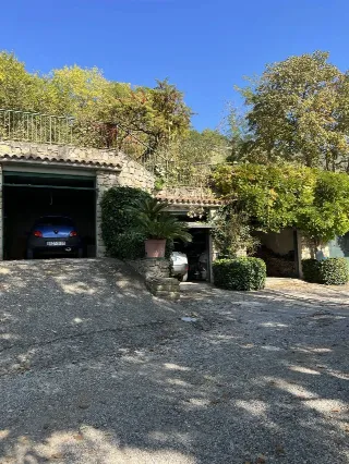 Foto 13 di 27: AMPIA CASCINA ADATTA A TRE NUCLEI FAMILIARI