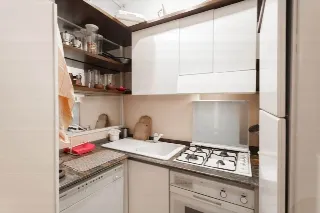Foto 10 di 18: Appartamento in casa storica zona prestigiosa Milano