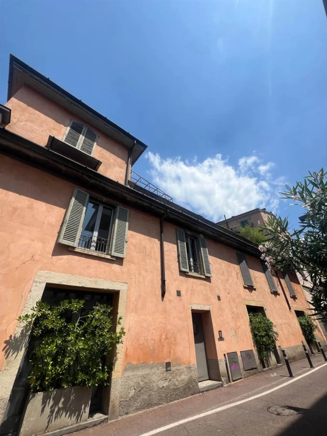VENDITA EDIFICIO CIELO TERRA RESIDENZIALE / COMMERCIALE