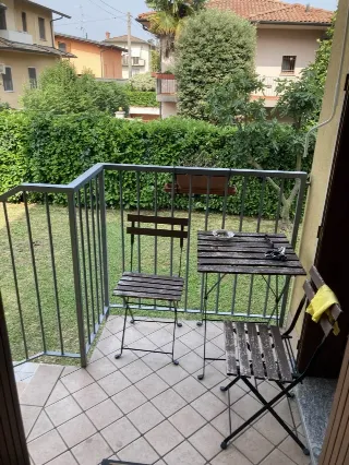 Foto 4 di 11: Vendesi villa bifamiliare indipendente con giardino in Stezzano.