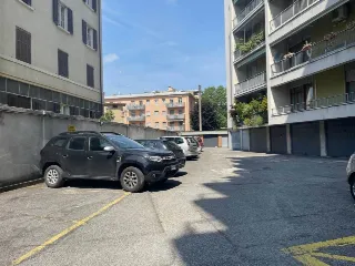 Foto 7 di 15: Bergamo, Via IV Novembre – Ampio appartamento signorile con terrazze.