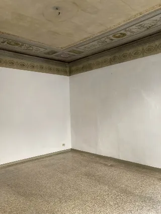Foto 2 di 10: Vendesi appartamento da ristrutturare nella splendida cornice in via S. Tomaso