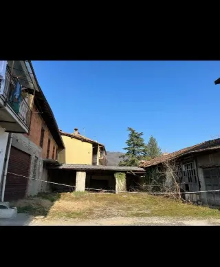 Foto 6 di 7: Rustico da ristrutturare.
