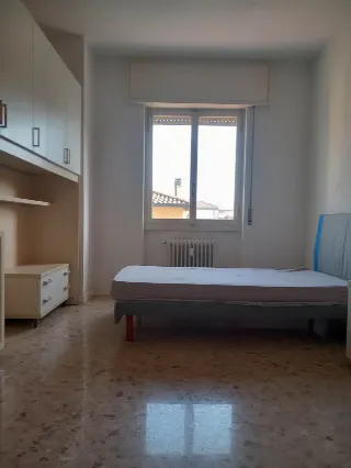 Foto 13 di 16: Grande appartamento trilocale con terrazza abitabile