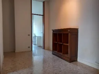 Foto 2 di 16: Grande appartamento trilocale con terrazza abitabile