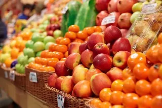 Foto 1 di 1: Cedesi attività avviata ortofrutticola in zona di passaggio