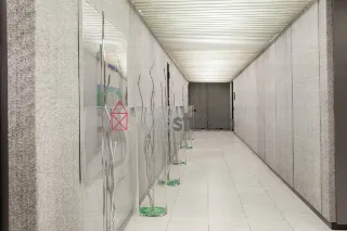 Foto 11 di 24: IMPERDIBILE UFFICIO di grandi dimensioni con PARCHEGGIO PRIVATO Bergamo