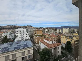 Foto 1 di 4: Signorile quadrilocale al VI° Piano