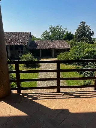 Foto 1 di 20: Appartamento su due livelli in cascina