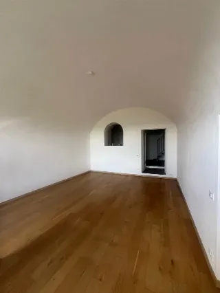 Foto 2 di 14: AMPIO BILOCALE IN AFFITTO CON VISTA MOZZAFIATO SU BERGAMO BASSA