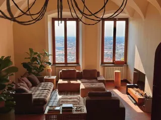 Foto 1 di 20: PALAZZO BELLOSGUARDO: PRESTIGIOSO APPARTAMENTO CON VISTA IN AFFITTO