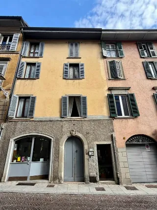 Photo 21 sur 23: Via Pignolo Alta - vendesi bilocale con ampio spazio esterno ad uso esclusivo