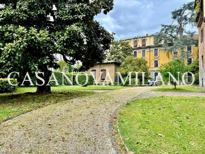 Monolocale piazza Piemonte, Washington, Milano