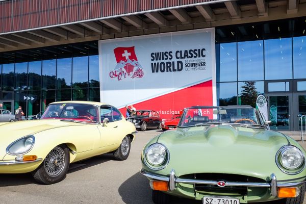 Swiss Classic World: a Lucerna la fiera svizzera dedicata alle vetture classiche. OldCar24 presente al padiglione 1